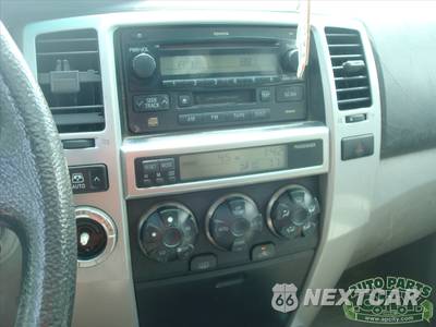 2003 Toyota 4Runner SR5 - zdjęcie 7 z 68 - miniatura