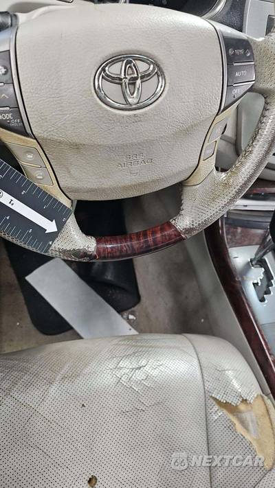 2011 Toyota Avalon Limited - zdjęcie 25 z 38 - miniatura