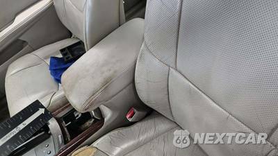 2011 Toyota Avalon Limited - zdjęcie 21 z 38 - miniatura