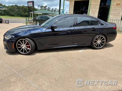 2023 BMW 5 Series Sedan M550i xDrive - zdjęcie 7 z 18 - miniatura