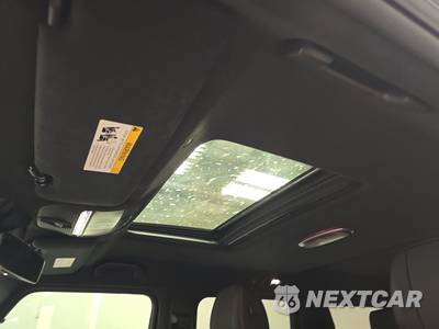 2026 Mercedes-Benz AMG G 63 4MATIC - zdjęcie 14 z 19 - miniatura