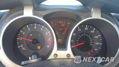 2011 Nissan JUKE SV - zdjęcie 18 z 27 - miniatura