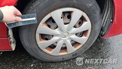 2010 Toyota Corolla LE - zdjęcie 33 z 68 - miniatura