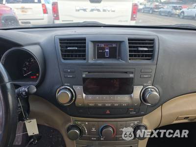 2012 Toyota Highlander SE - zdjęcie 11 z 39 - miniatura