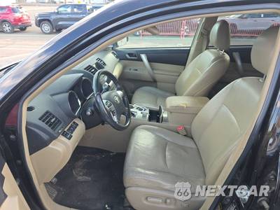 2012 Toyota Highlander SE - zdjęcie 7 z 39 - miniatura