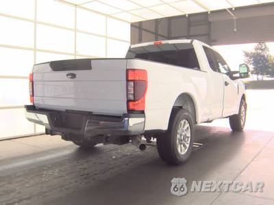 2020 Ford Super Duty F-250 XLT Extended Cab Medium Bed w/Rear Doors - zdjęcie 4 z 20 - miniatura