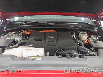 2023 Toyota Sequoia SR5 - zdjęcie 15 z 20 - miniatura