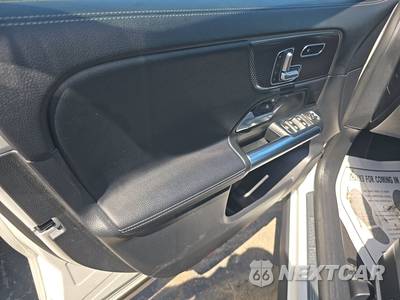 2023 Mercedes-Benz GLA 250 - zdjęcie 9 z 21 - miniatura