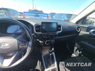 2025 Hyundai Venue SEL - zdjęcie 11 z 33 - miniatura