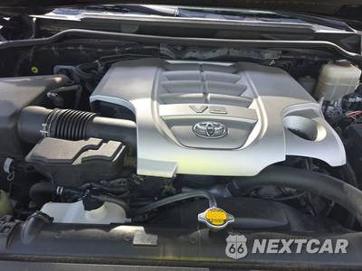 2014 Toyota Land Cruiser - zdjęcie 15 z 28 - miniatura