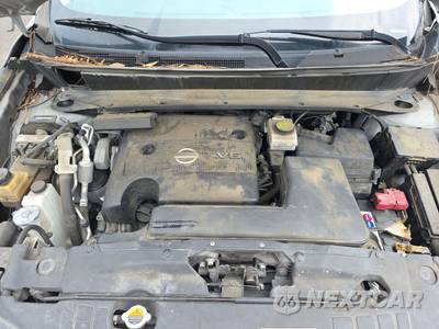 2016 Nissan Pathfinder SL - zdjęcie 16 z 33 - miniatura