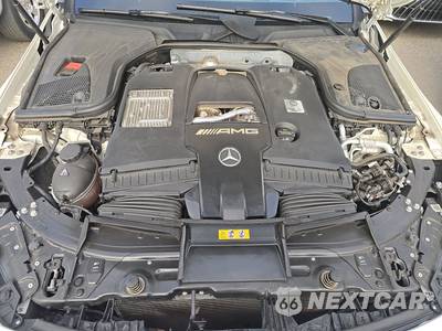 2019 Mercedes-Benz AMG GT 63 4MATIC Sedan - zdjęcie 16 z 21 - miniatura