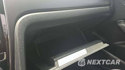 2017 Volkswagen Passat 1.8T R-Line w/Comfort Pkg - zdjęcie 32 z 36 - miniatura