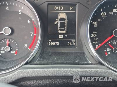 2017 Volkswagen Passat 1.8T R-Line w/Comfort Pkg - zdjęcie 12 z 36 - miniatura