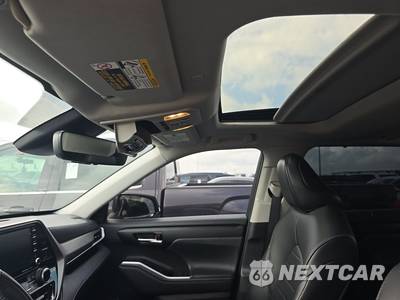 2021 Toyota Highlander XLE - zdjęcie 18 z 27 - miniatura
