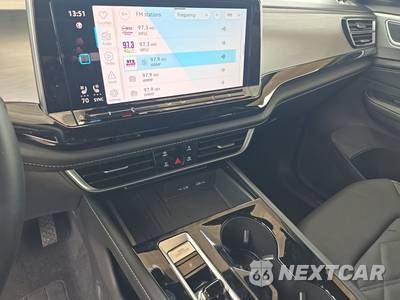 2025 Volkswagen Atlas Cross Sport 2.0T SE w/Technology - zdjęcie 11 z 21 - miniatura