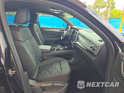 2025 Volkswagen Atlas Cross Sport 2.0T SE w/Technology - zdjęcie 8 z 21 - miniatura