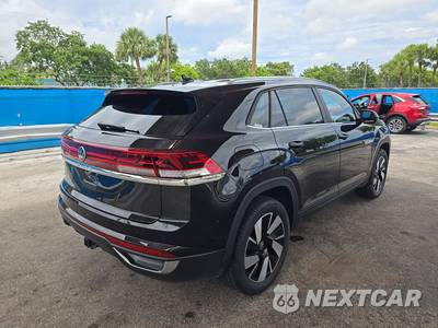 2025 Volkswagen Atlas Cross Sport 2.0T SE w/Technology - zdjęcie 4 z 21 - miniatura