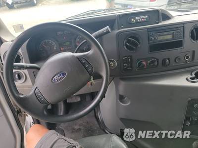 2019 Ford Super Duty E-350 Cutaway DRW - zdjęcie 11 z 24 - miniatura