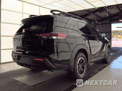 2025 Nissan Pathfinder Rock Creek - zdjęcie 4 z 23 - miniatura