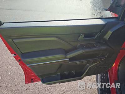 2025 Toyota 4Runner SR5 - zdjęcie 9 z 23 - miniatura
