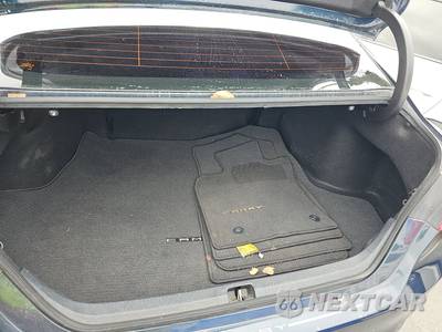 2021 Toyota Camry LE - zdjęcie 16 z 33 - miniatura