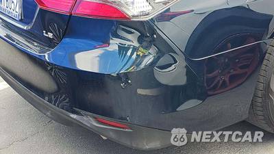 2021 Toyota Camry LE - zdjęcie 25 z 33 - miniatura