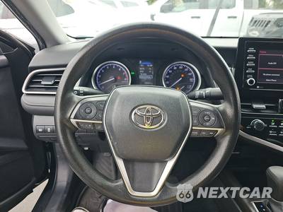 2021 Toyota Camry LE - zdjęcie 10 z 33 - miniatura