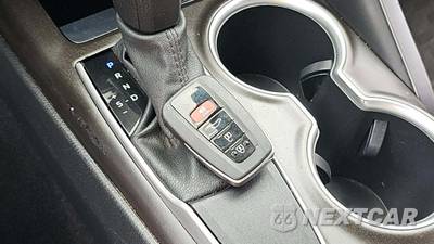 2021 Toyota Camry LE - zdjęcie 18 z 33 - miniatura