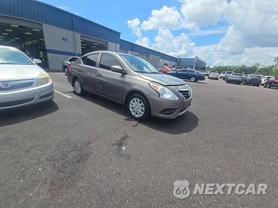 2017 Nissan Versa Sedan S Plus - zdjęcie 1 z 39 - miniatura