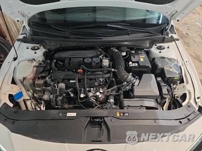 2025 Hyundai Elantra N Line - zdjęcie 12 z 18 - miniatura