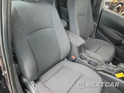 2026 Toyota Corolla LE Sedan - zdjęcie 16 z 18 - miniatura