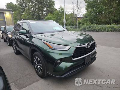 2023 Toyota Highlander XLE - zdjęcie 3 z 30 - miniatura