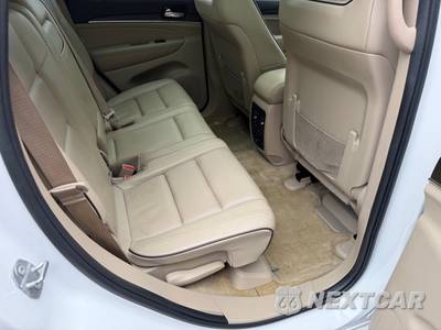 2019 Jeep Grand Cherokee Overland - zdjęcie 26 z 30 - miniatura
