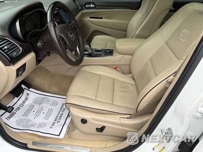 2019 Jeep Grand Cherokee Overland - zdjęcie 13 z 30 - miniatura