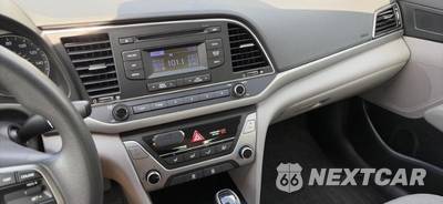 2017 Hyundai Elantra SE Sedan - zdjęcie 11 z 12 - miniatura