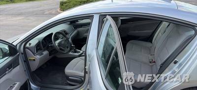 2017 Hyundai Elantra SE Sedan - zdjęcie 7 z 12 - miniatura