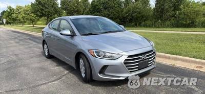 2017 Hyundai Elantra SE Sedan - zdjęcie 4 z 12 - miniatura