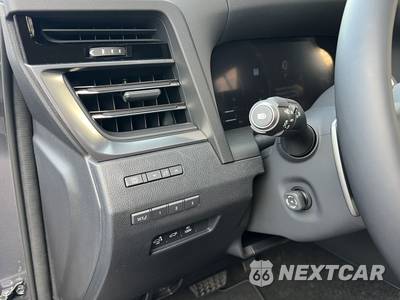 2026 Lexus GX 550 Premium+ - zdjęcie 16 z 44 - miniatura