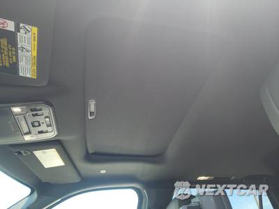 2025 Toyota Sequoia TRD Off-Road - zdjęcie 17 z 21 - miniatura