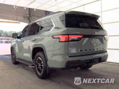 2025 Toyota Sequoia TRD Off-Road - zdjęcie 6 z 21 - miniatura
