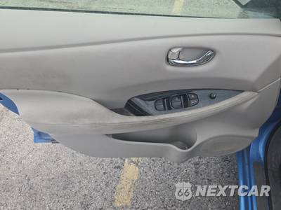 2012 Nissan LEAF SV - zdjęcie 9 z 18 - miniatura