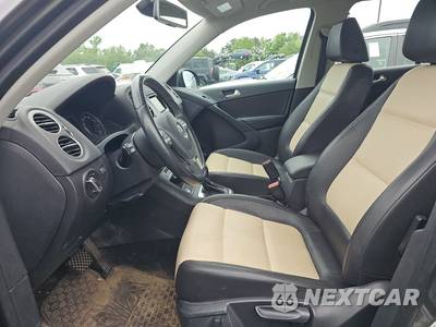 2016 Volkswagen Tiguan S - zdjęcie 7 z 30 - miniatura