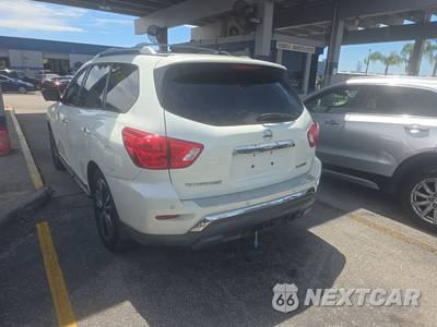 2017 Nissan Pathfinder Platinum - zdjęcie 6 z 19 - miniatura
