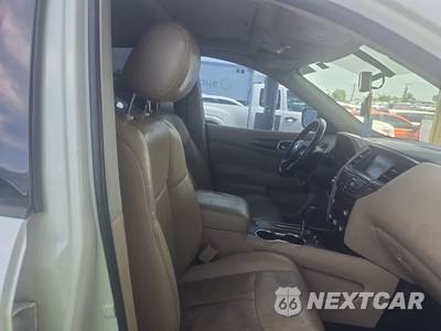 2017 Nissan Pathfinder Platinum - zdjęcie 8 z 19 - miniatura