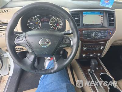 2017 Nissan Pathfinder Platinum - zdjęcie 11 z 19 - miniatura