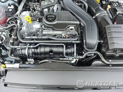 2025 Volkswagen Jetta Sport - zdjęcie 15 z 17 - miniatura