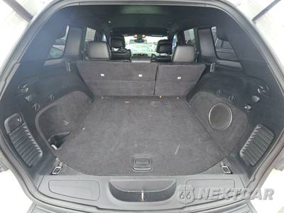 2019 Jeep Grand Cherokee Altitude Edition - zdjęcie 16 z 27 - miniatura