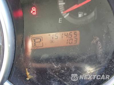 2012 Nissan Versa 1.8 S Hatchback - zdjęcie 12 z 36 - miniatura