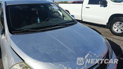 2012 Nissan Versa 1.8 S Hatchback - zdjęcie 34 z 36 - miniatura